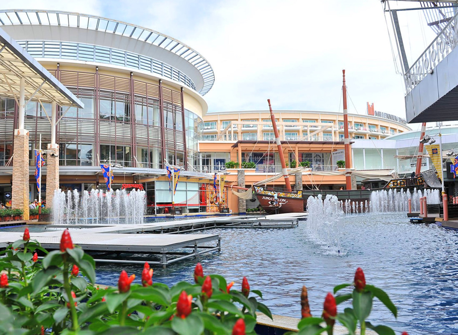 Jungceylon Shopping Mall in Patong 