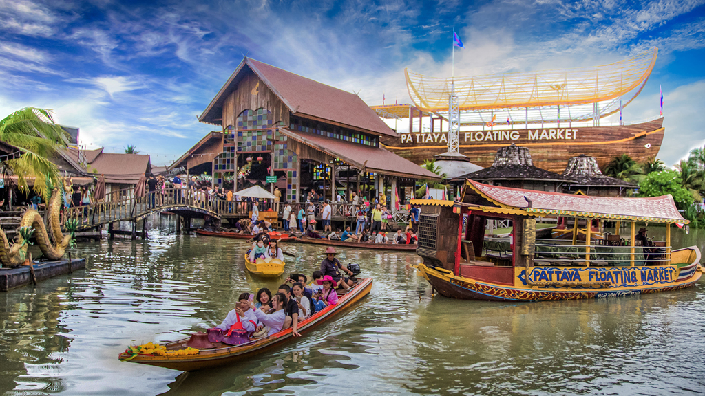 Floating market